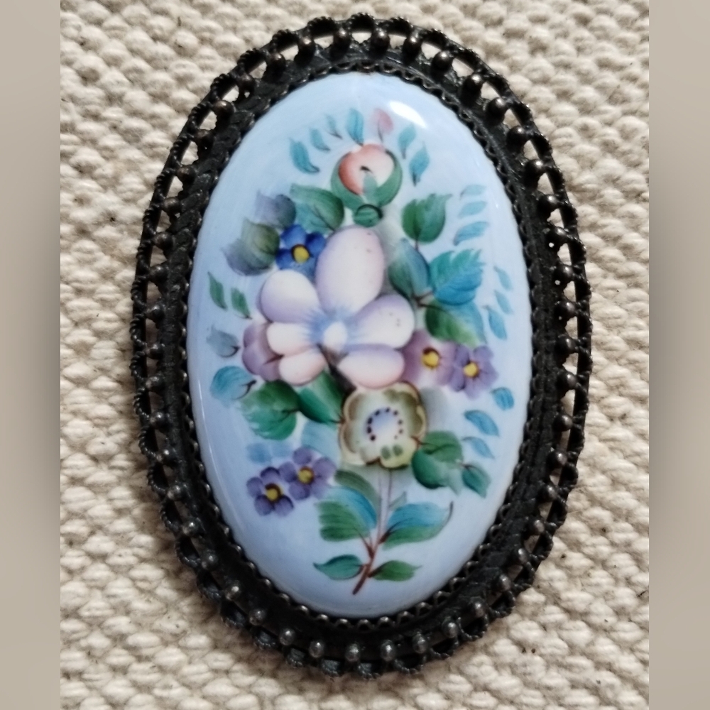 Antique Mid Century Floral Enamel Silver Filigree Oval Cabochon Pin Brooch